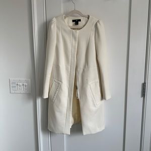 Ivory jacket tailored to fit 00 / 000 petite